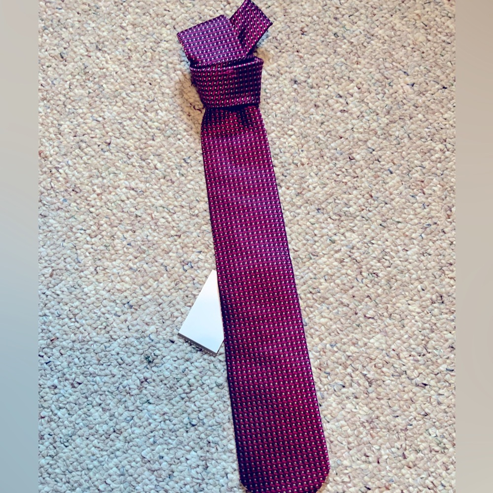 Tom James, Custom tie, size long, NEW